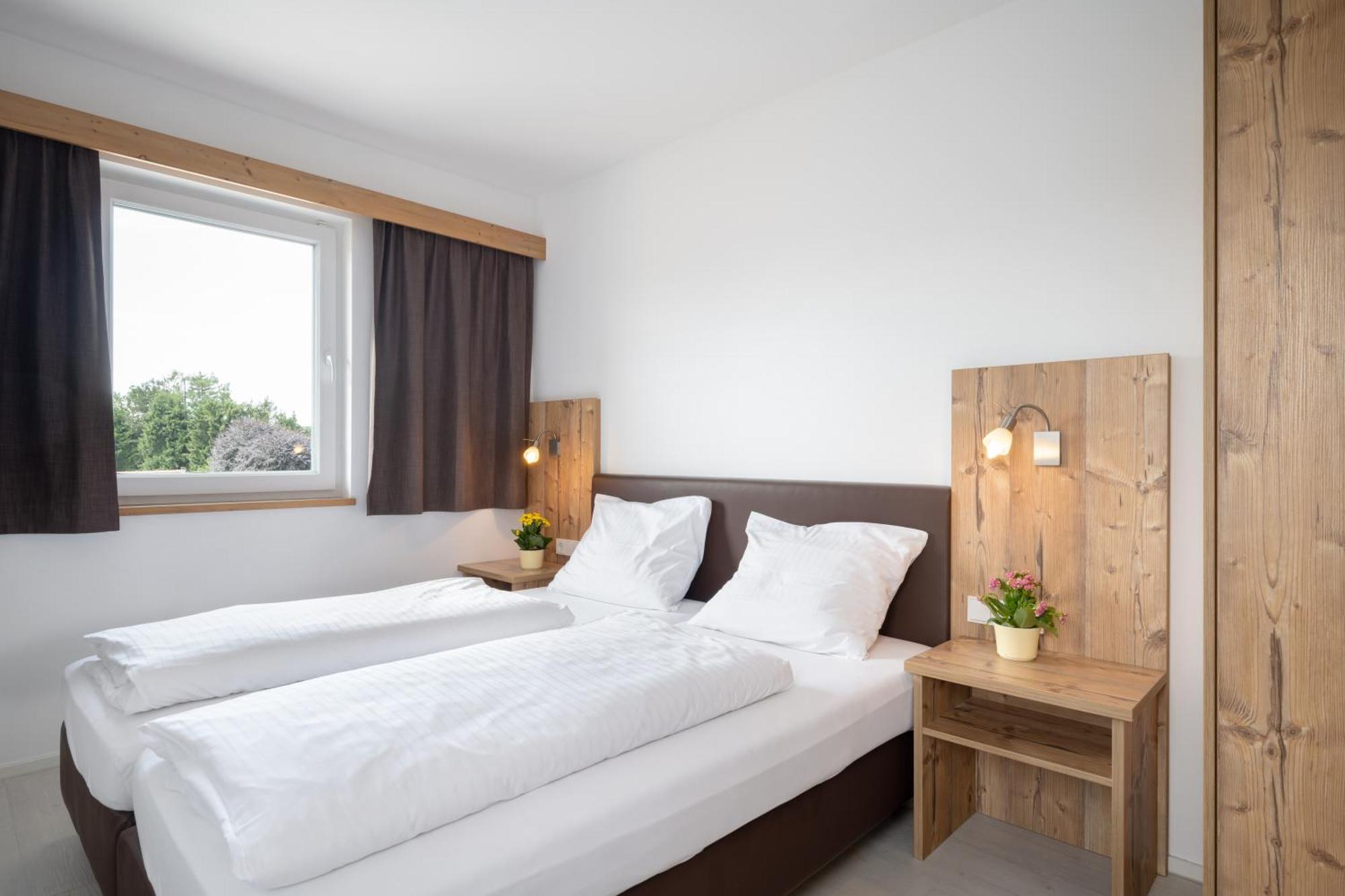 Snooze Apartments Holzkirchen  Esterno foto